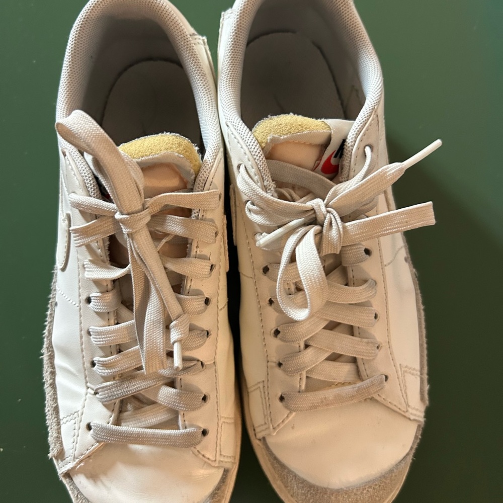 Nike Women's Beige Cream Low-Top Athletic Sneakers